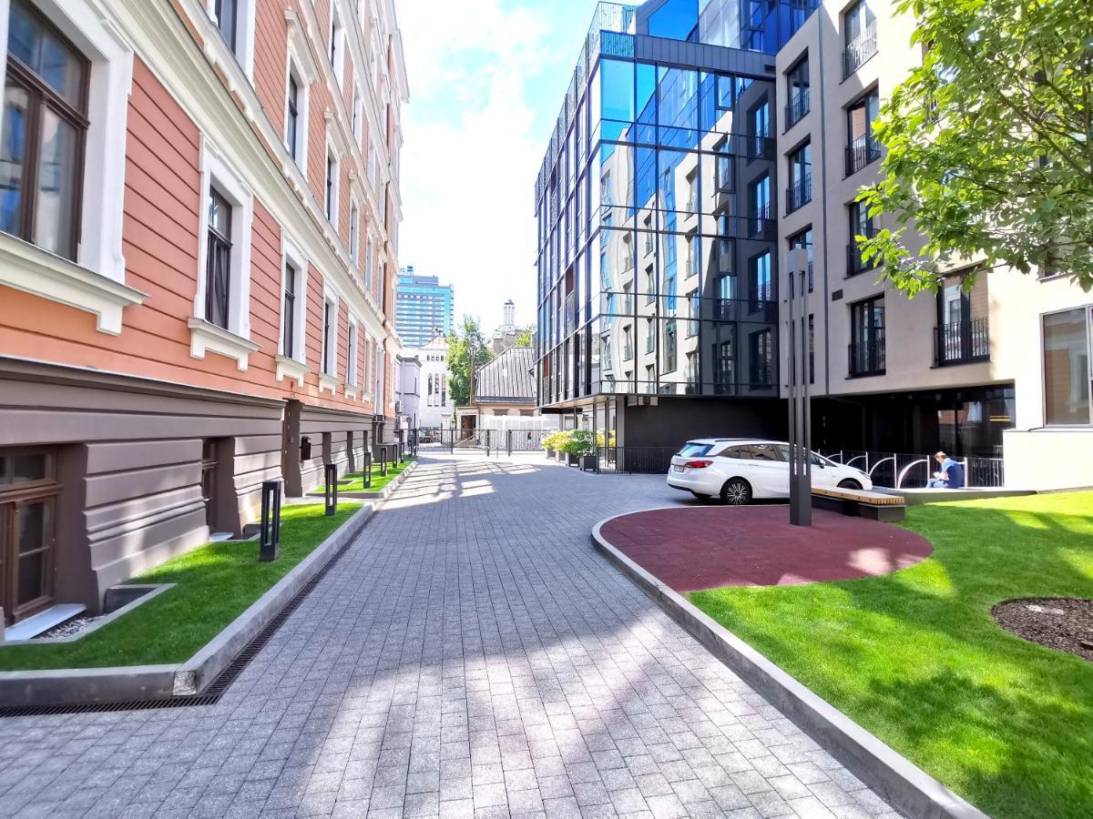 Lacplesa Downtown New 2-Bedroom Apartment Riga Buitenkant foto