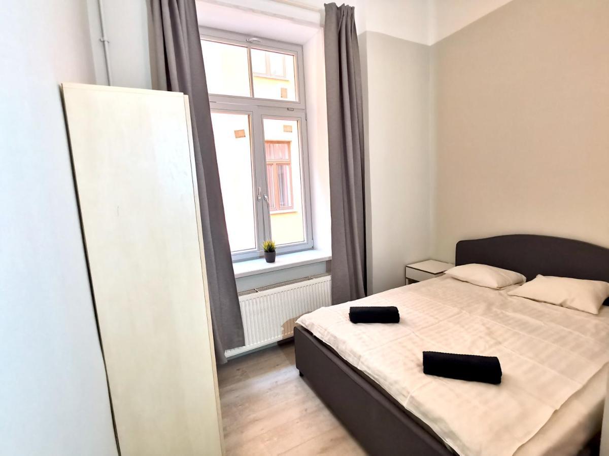 Lacplesa Downtown New 2-Bedroom Apartment Riga Buitenkant foto